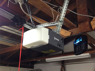 Chain Drive Garage Door Opener | Garage Door Repair Evanston, IL Chain Drive Garage Door Opener | Garage Door Repair Evanston, IL